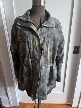 Marrakech Camo Utility Jacket | Anthropologie | Adjustable Waist | Size Medium